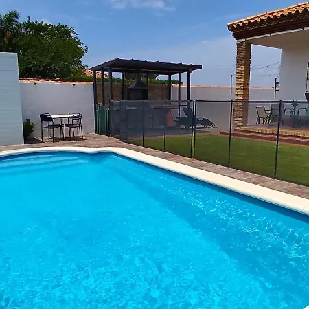 Hercules La Barrosa Holiday home *